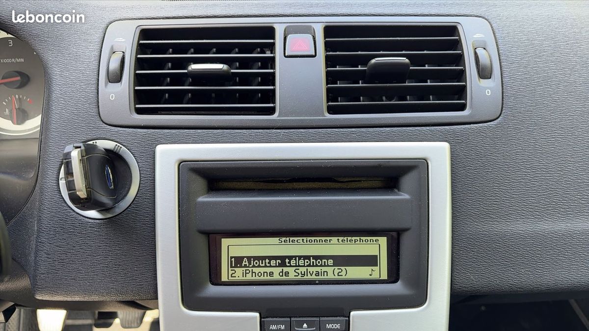 Volvo C70 Cabriolet 2.0 D3 150 Cote Ouest (image 22)