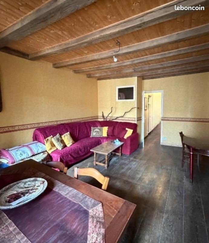 Immeuble 6 pièces 153 m² · à La Rochefoucauld-en-Angoumois · 153 m² · 210 770 €