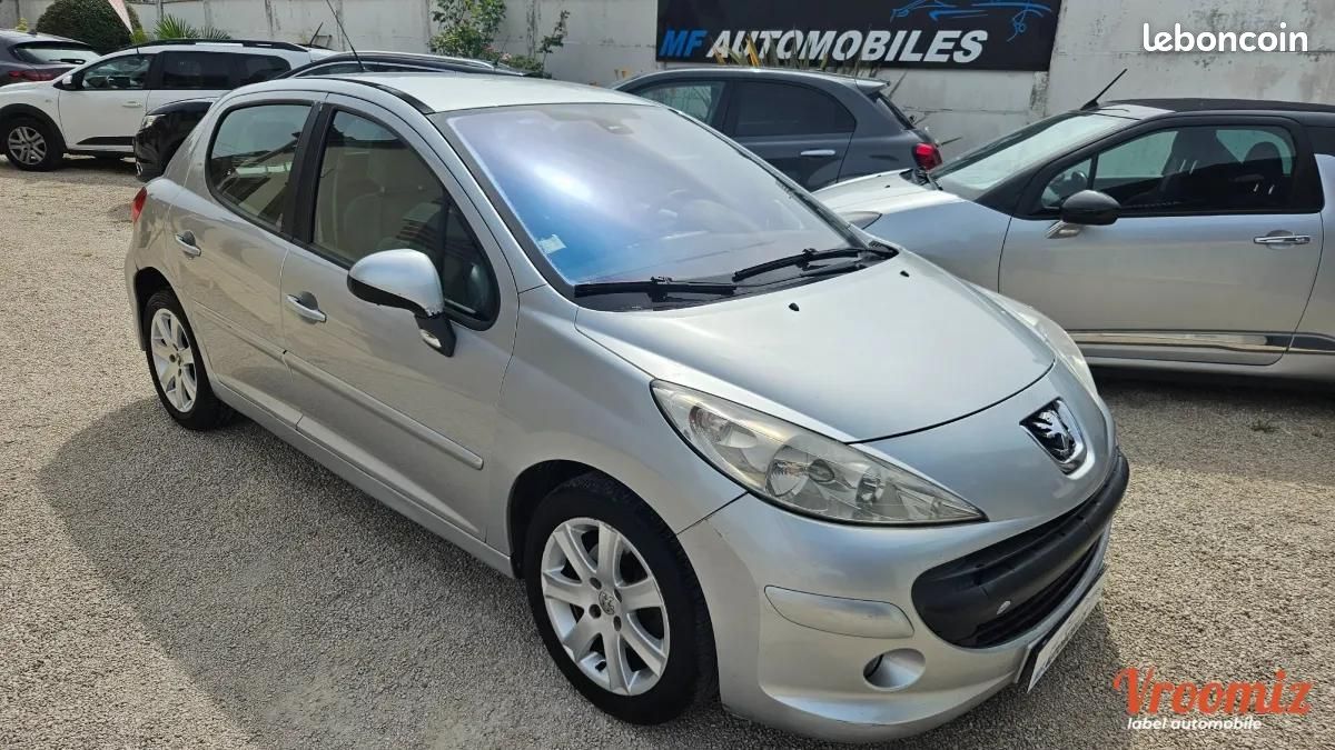 Peugeot 207 1.6 hdi 110 cv POUR EXPORT 5 portes "Embrayage + distribution + amortisseurs remplacées" (image 1)