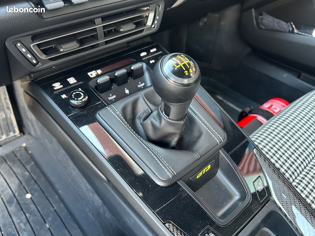 PORSCHE 911 GT3 4.0i 510cv- Boite manuelle-Lift-Chrono-Malus payé-Suivi complet Porsche-Garantie 12 mois (image 10)