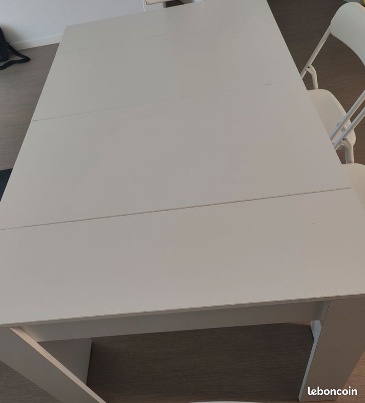 Table extensible (image 1)