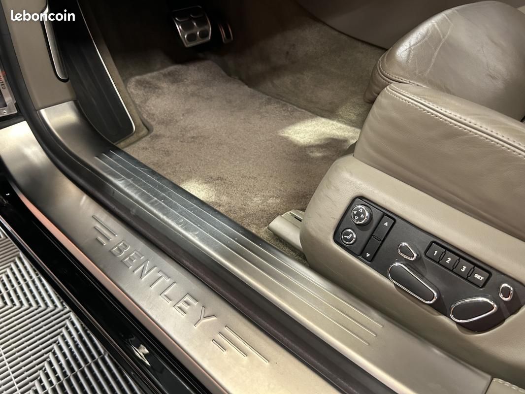Bentley Continental FLYING SPUR 6.0 W12 560 - AWD *1ERE MAIN CARNET COMPLET (image 49)