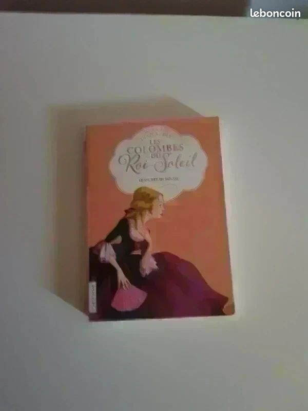 Le livre les colombes du roi- soleil le secret de Louise (image 1)