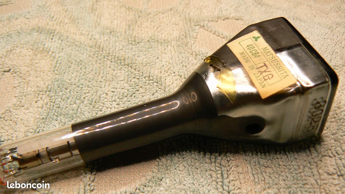 40CB4 tube cathodique (image 3)