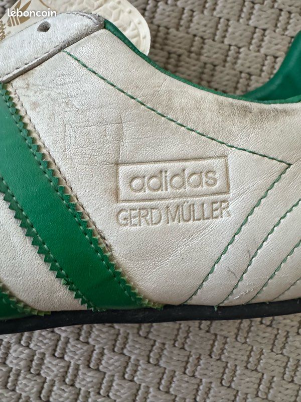 Adidas Gerd Muller T44 - Chaussures Adidas Gerd Muller T44 - Chaussures