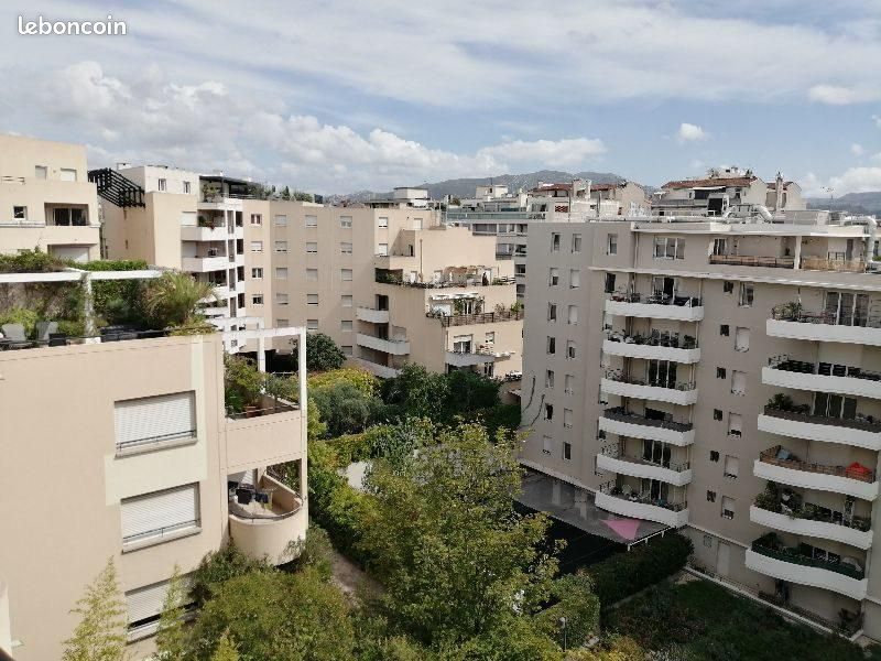 Appartement 2 pièces 52 m² · à Marseille · 52 m² · 880 €/mois