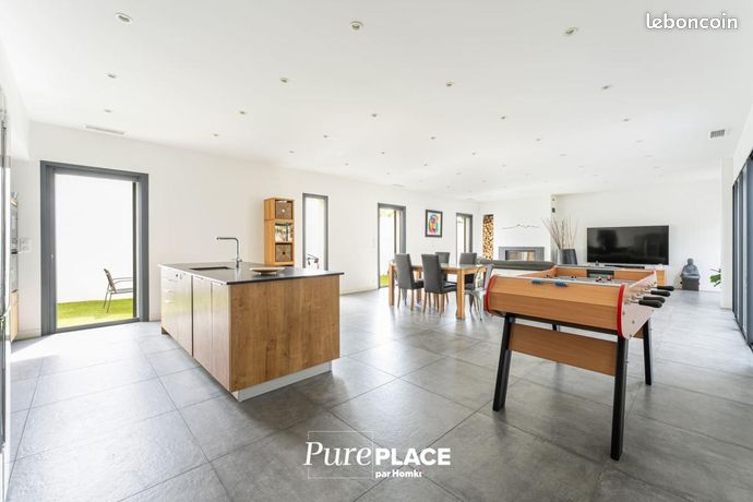 Maison 5 pièces 194 m² — 11