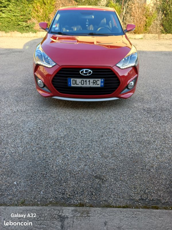 Hyundai veloster turbo (image 2)