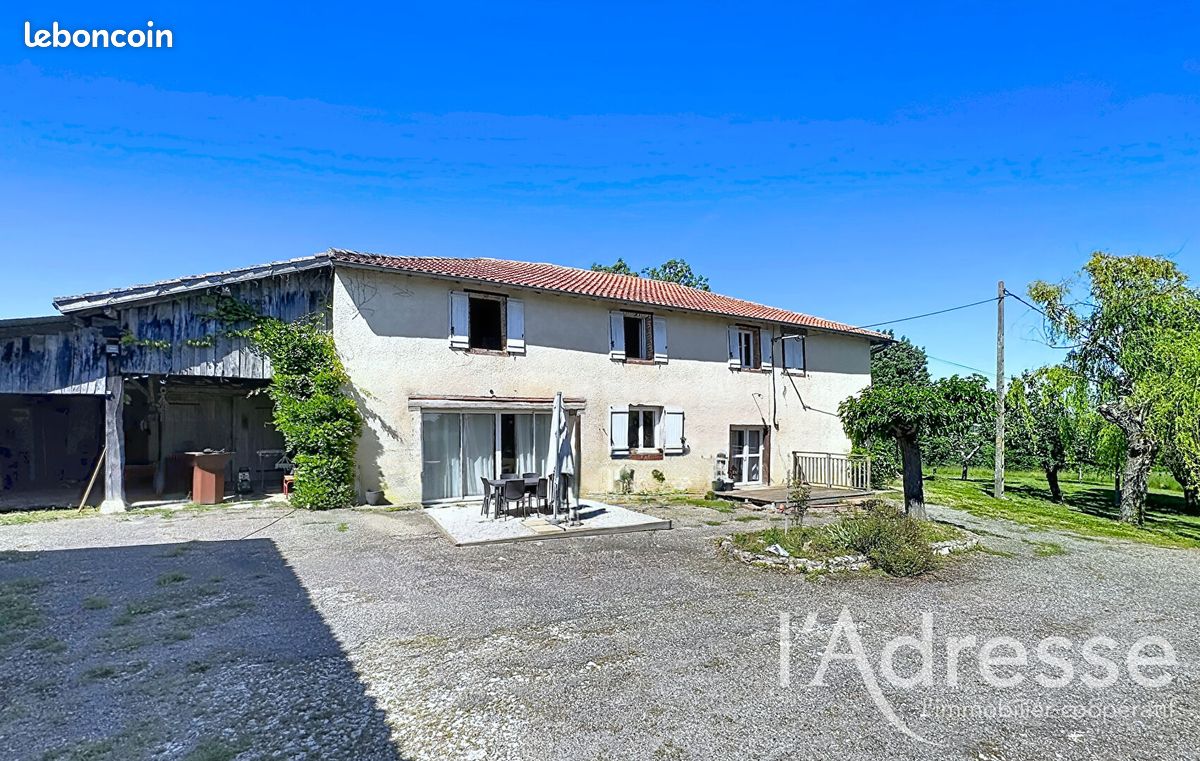 Maison 7 pièces 262 m² (image 2)