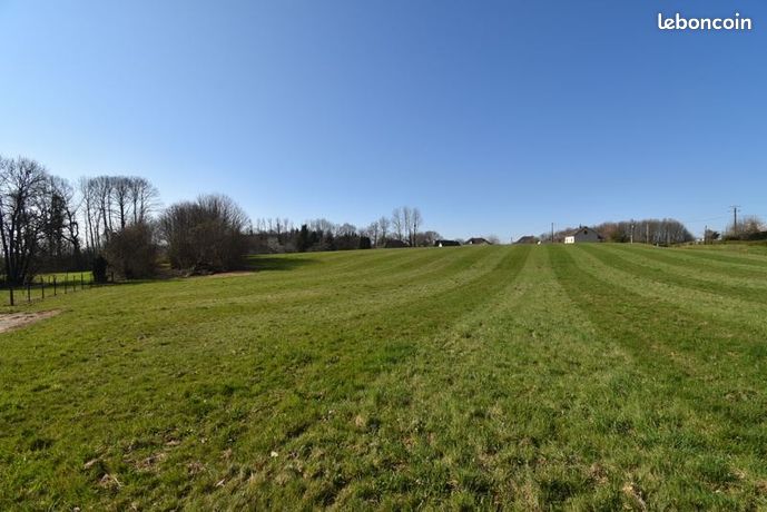 Terrain 12 800 m² Saint Sornin Lavolps