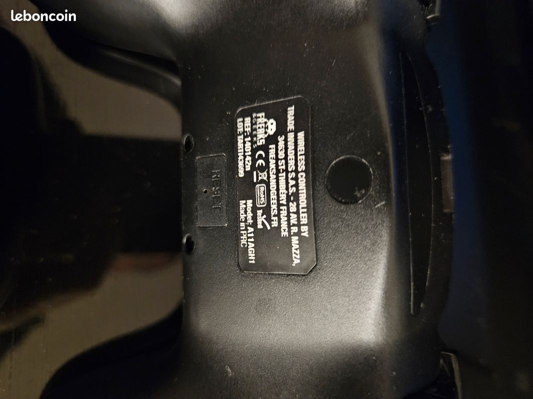 Ps4 avec deux manettes (image 7)