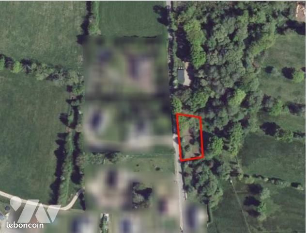 Terrain 560 m² · à L'Étang-Bertrand · 560 m² · 31 800 €