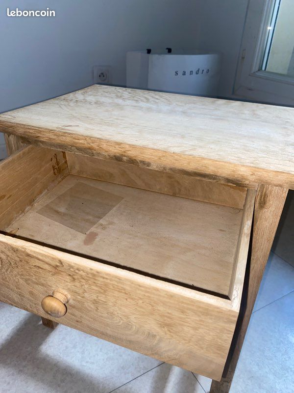 Table de nuit (image 2)