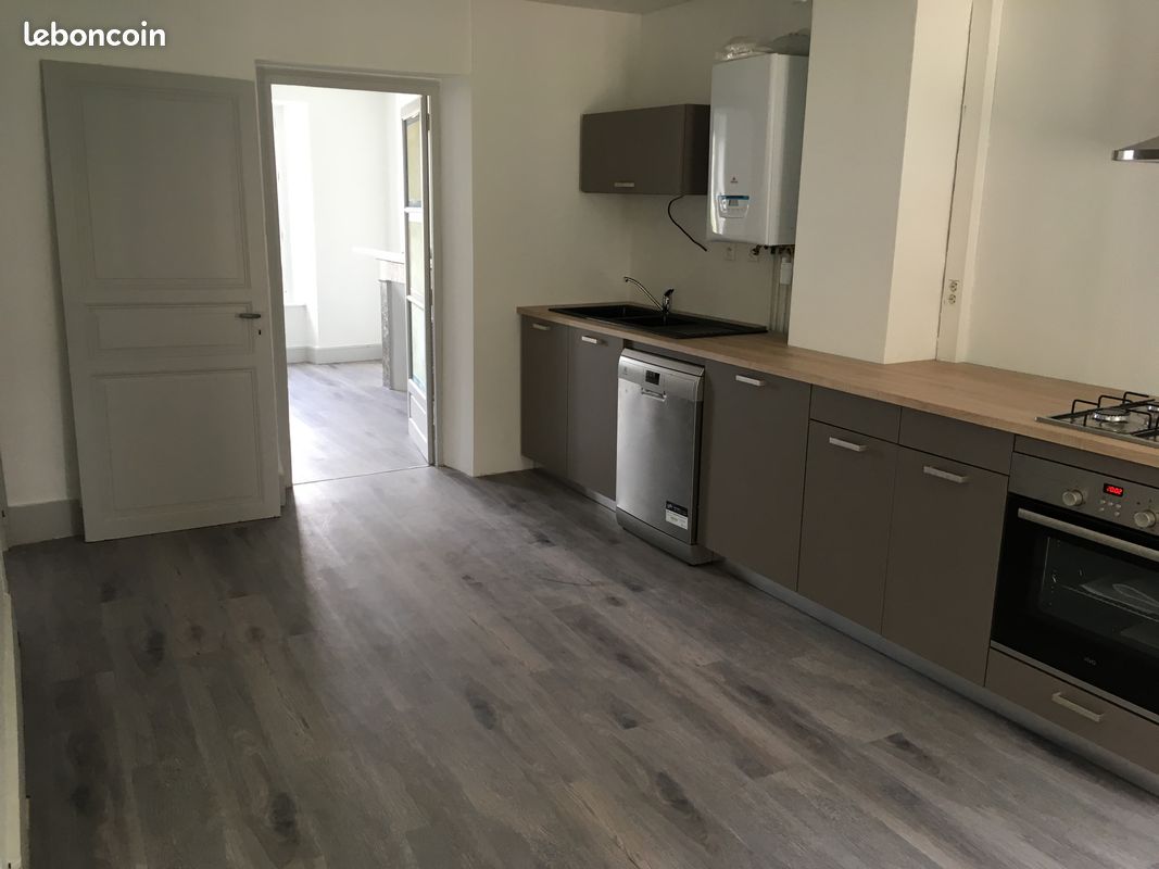 Appartement 3 pièces 77 m² · à Saint-Gaudens · 77 m² · 550 €