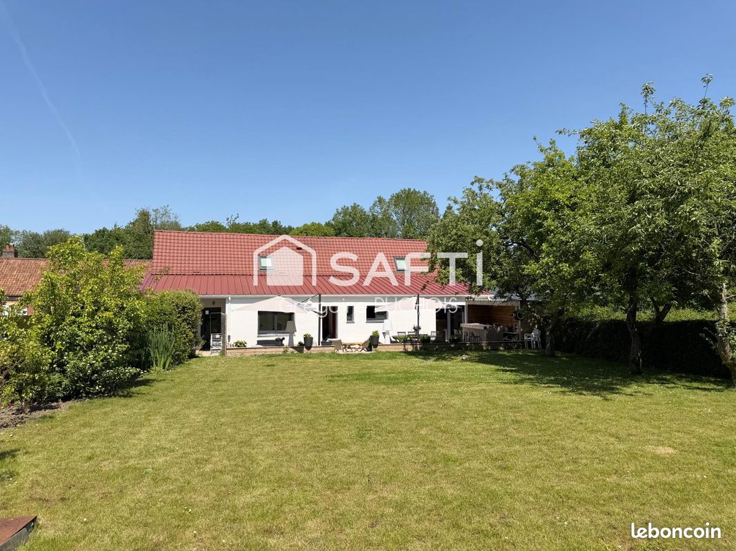 Maison 5 pièces 125 m² · à Alincthun · 125 m² · 1 550 €