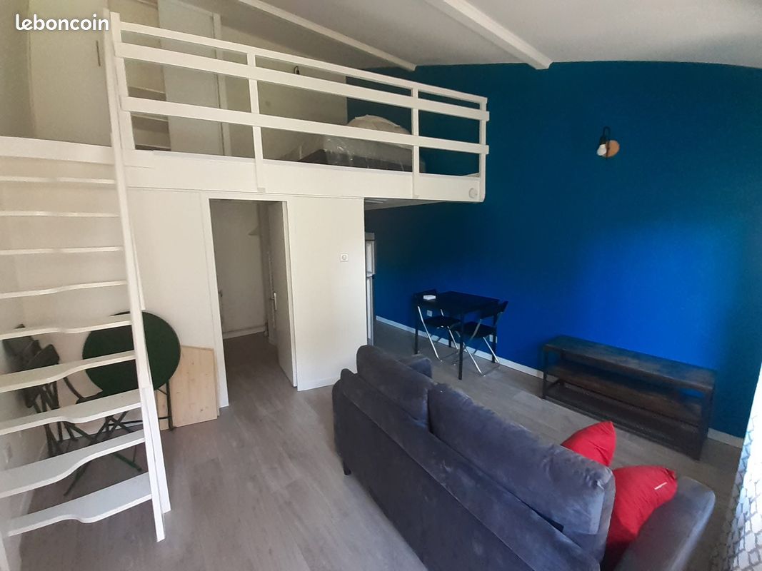 Appartement 1 pièce 23 m² · à Saint-Étienne · 23 m² · 390 €/mois
