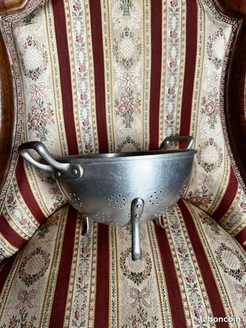 Passoire sur pied en aluminium extra robuste 16 - Johnson-Rose - Doyon