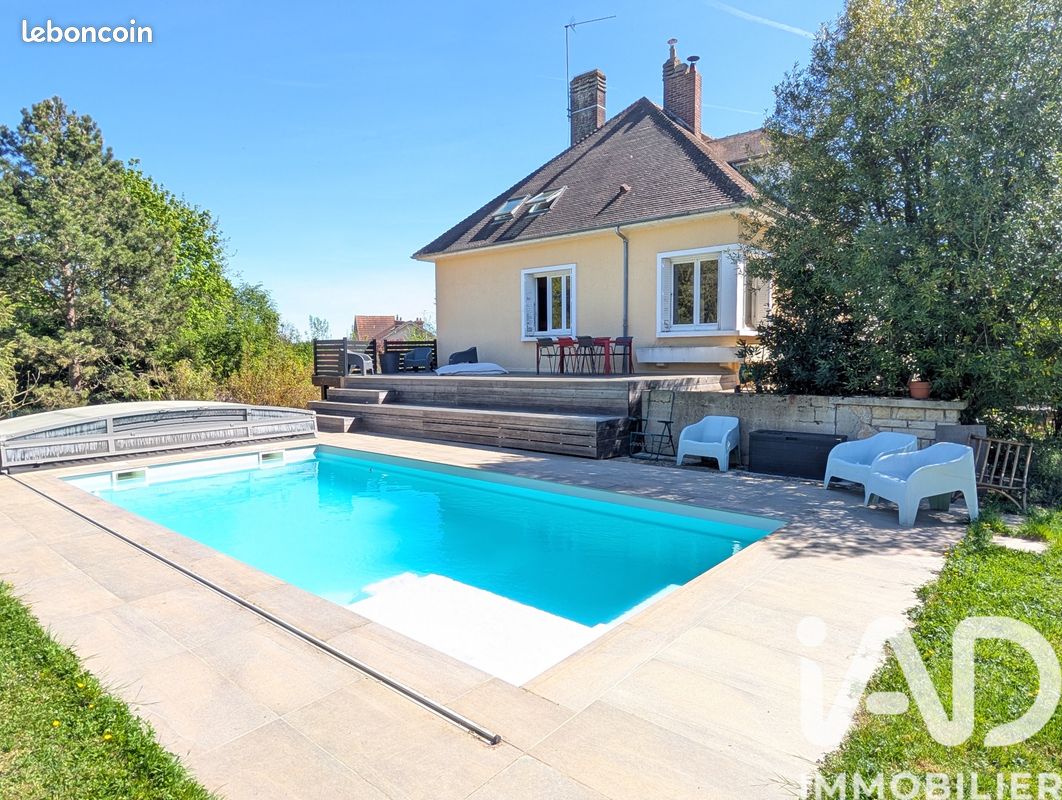 Maison familiale 8 pièces 190 m² (image 1)
