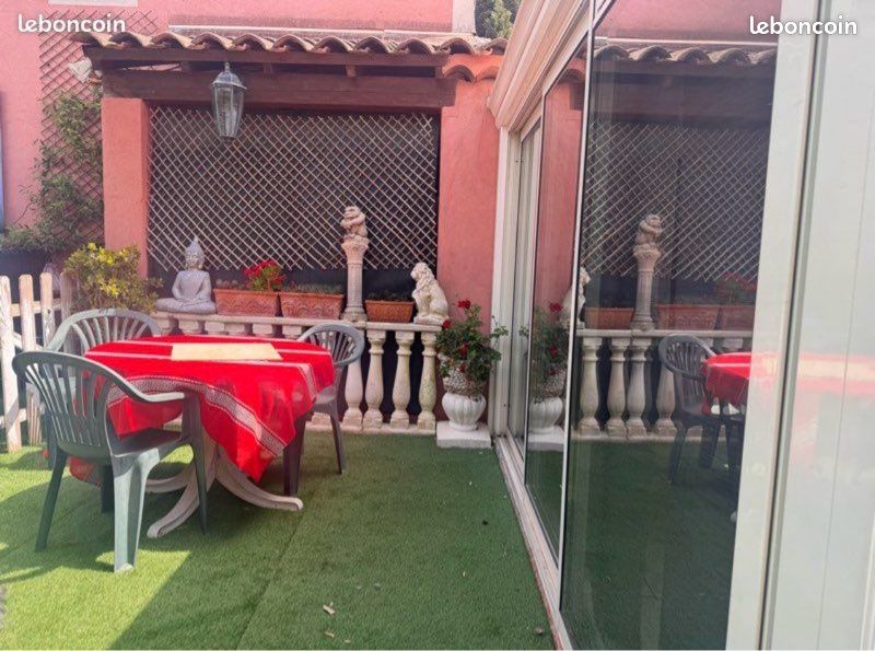 Appartement 1 pièce 30 m² · à Hyères · 30 m² · 700 €/mois