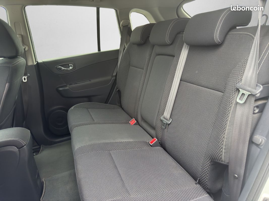 RENAULT KOLEOS 2.0 dCi 150 Limited (image 11)