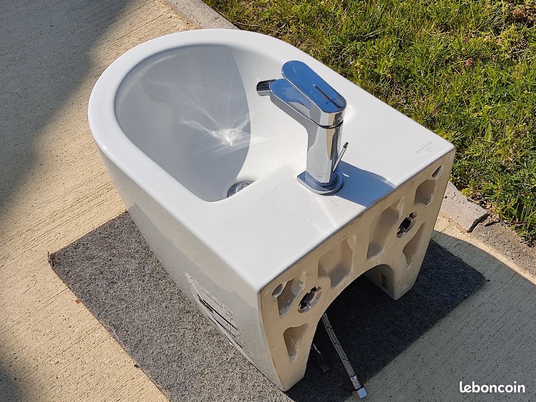 Bidet suspendu Villeroy&Boch (image 3)