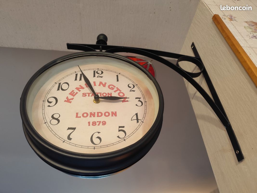 Horloge murale de gare Kensington (image 1)