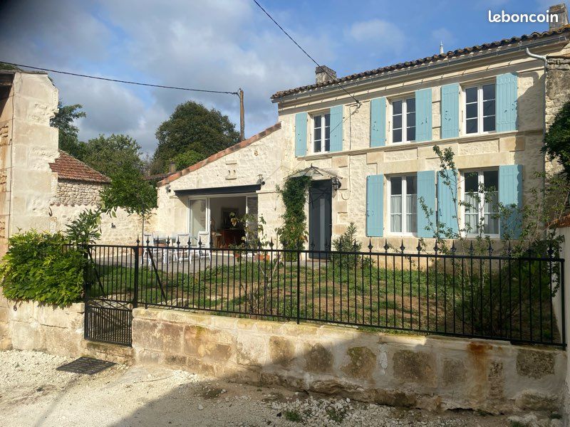 Maison 7 pièces 156 m² · à Gémozac · 156 m² · 310 000 €