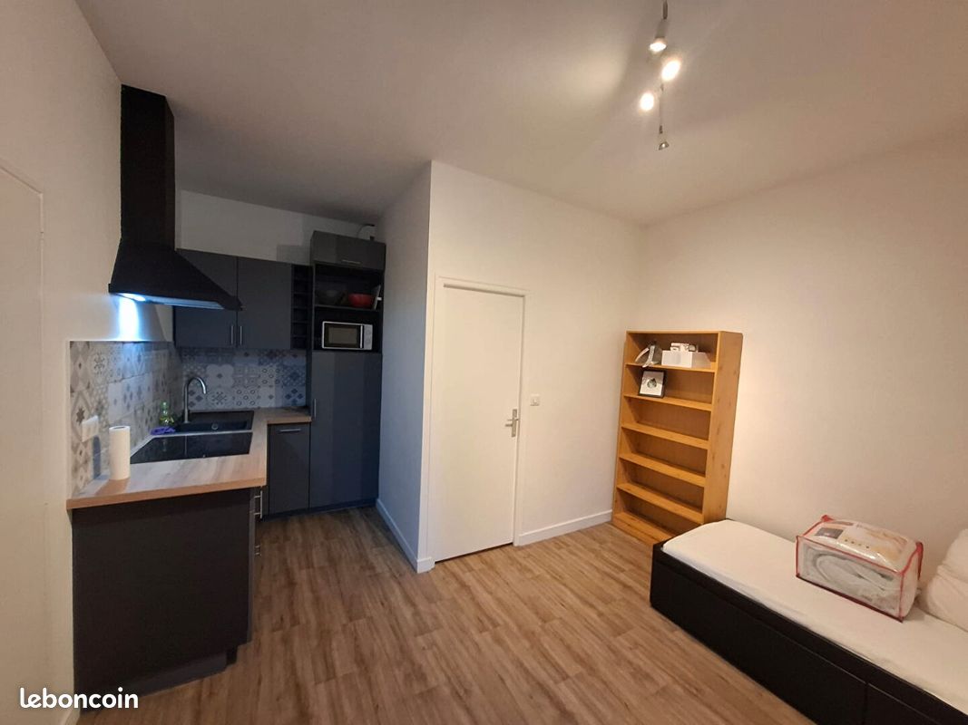 Appartement 1 pièce 17 m² · à Niort · 17 m² · 440 €/mois
