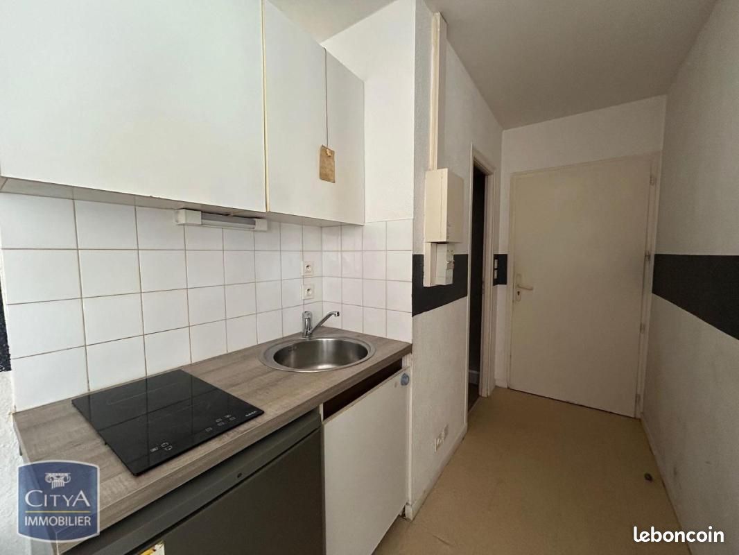 Appartement 1 pièce 24 m² · à Niort · 24 m² · 425 €