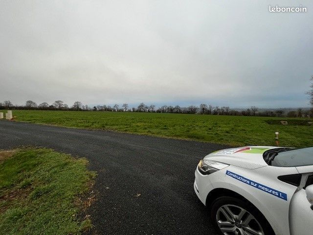 Terrain 751 m² Caligny · 25 534 €
