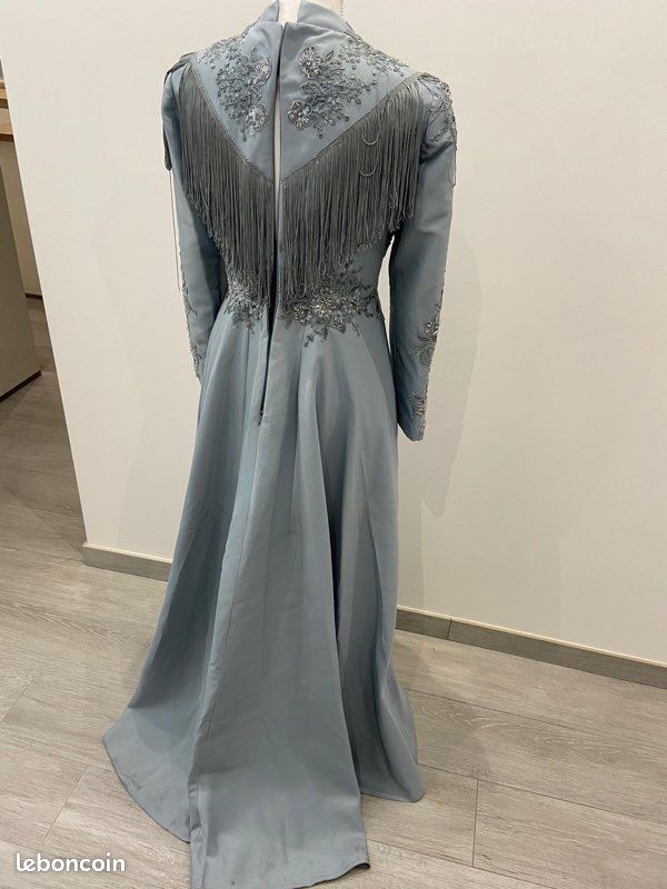 Robe model unique (image 2)