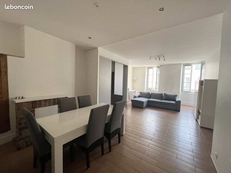 Appartement 2 pièces 60 m² · à Nevers · 60 m² · 650 €/mois