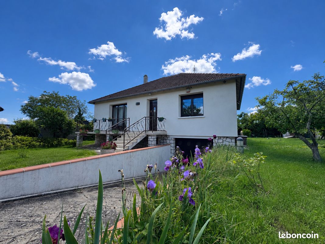 Maison 6 pièces 117 m² · à Treilles-en-Gâtinais · 117 m² · 187 000 €