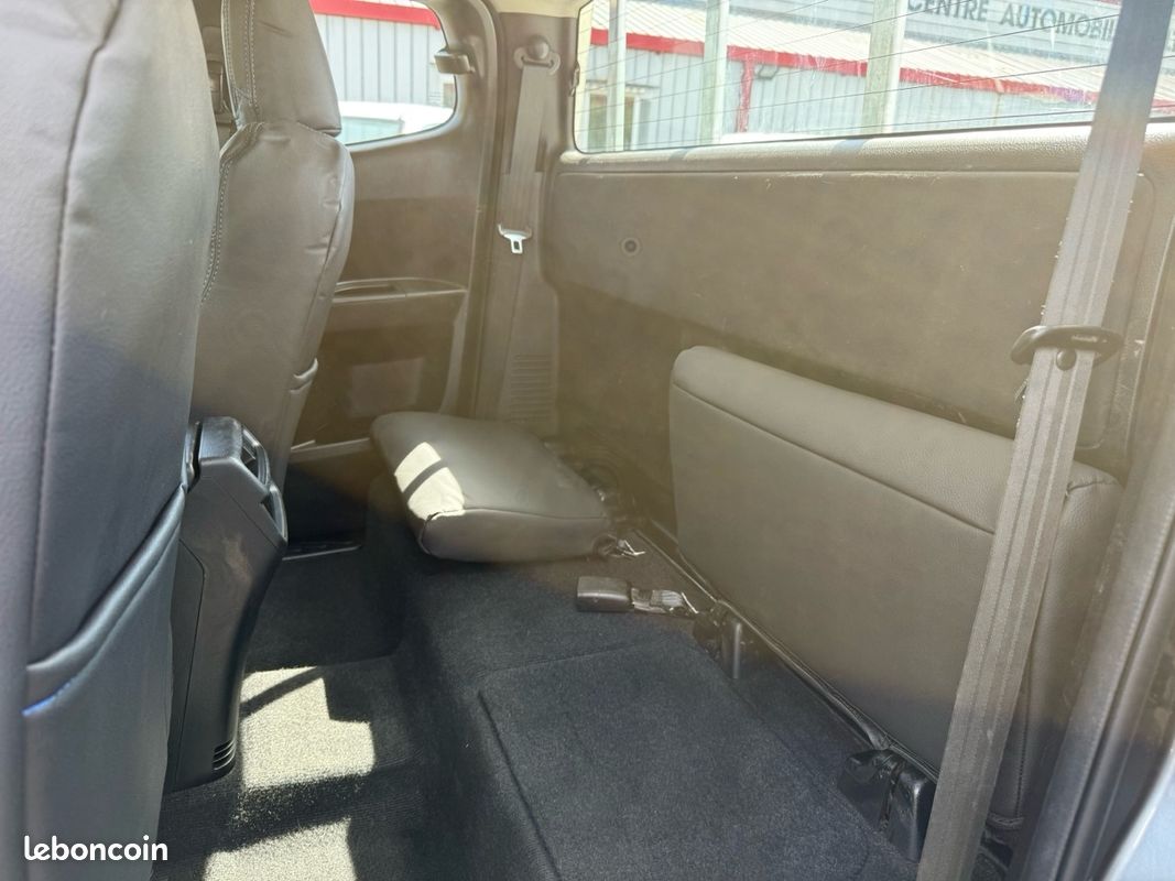 Isuzu D-MAX 1.9 DDI 164CH N60 BB SPACE (image 8)