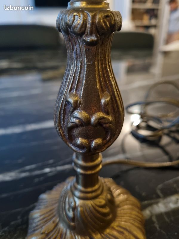 PIED DE LAMPE Ancien En Bronze EUR 100,00 - FR