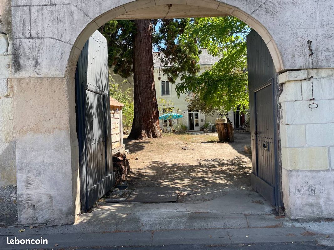 Maison 12 pièces 276 m² · à Loudun · 276 m² · 550 000 €