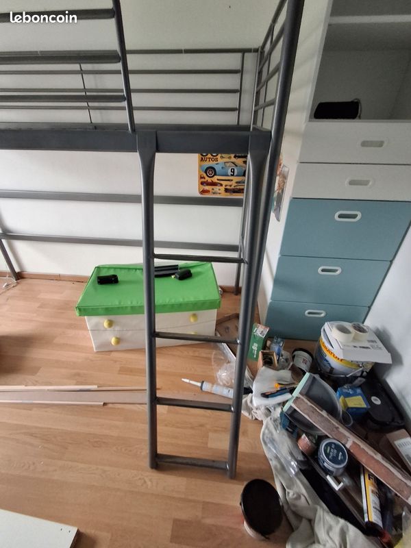 Lit en hauteur (image 2)
