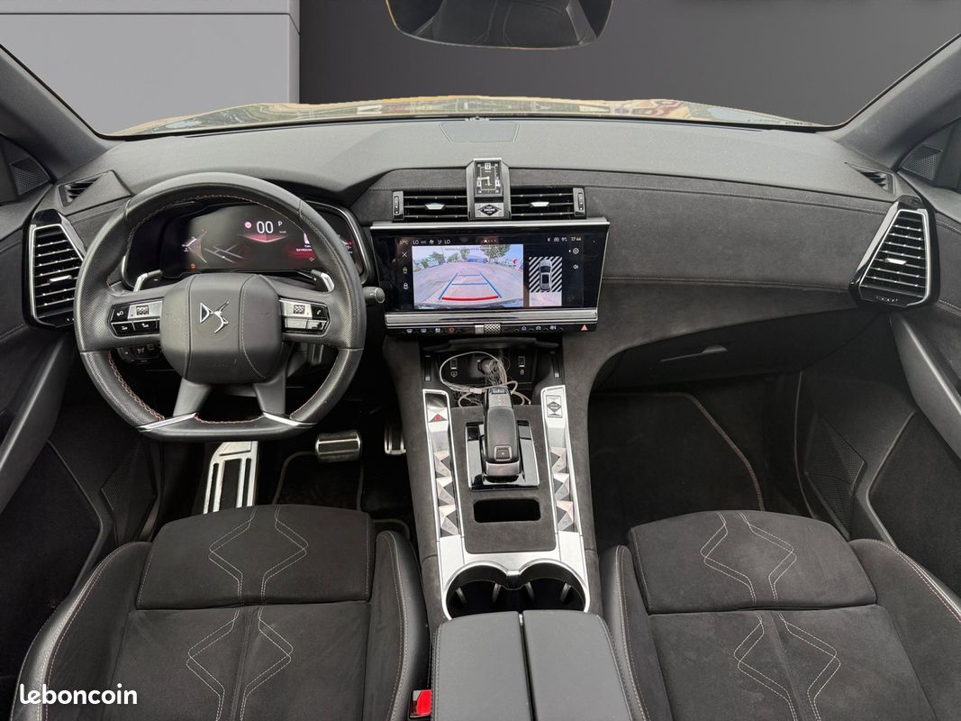 DS DS 7 BlueHDi 130 EAT8 Performance Line + Toit Ouvrant Camera Carplay Garantie 12 Mois (image 2)