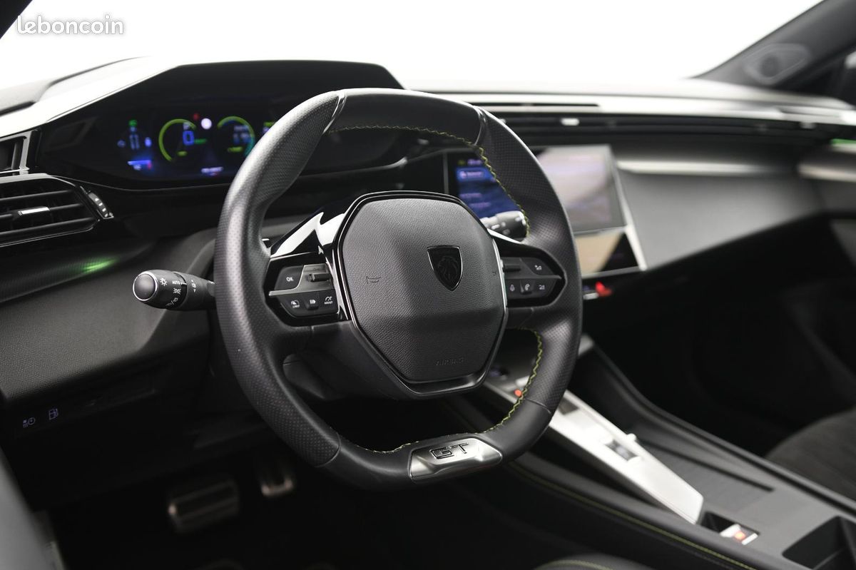 PEUGEOT 308 SW PHEV 180 e-EAT8 GT +ATTELAGE (image 12)