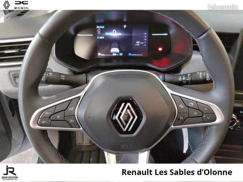 Renault Clio 1.6 E-Tech 145ch full hybrid Evolution - 24 (image 16)