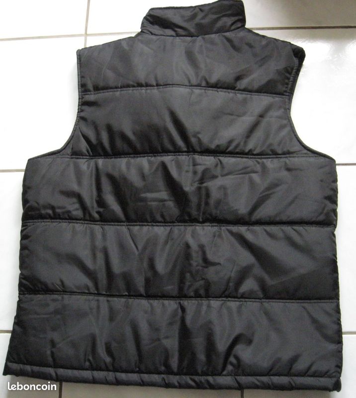 Doudoune neuve sans manche xl (image 3)