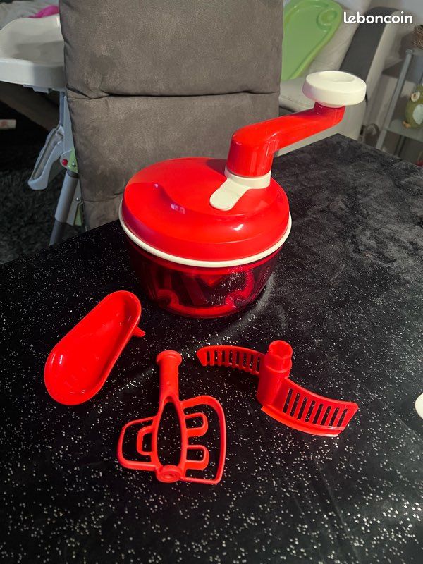 Quick Chef Tupperware - Hachoir Batteur Manuel - Bleu - Occasion
