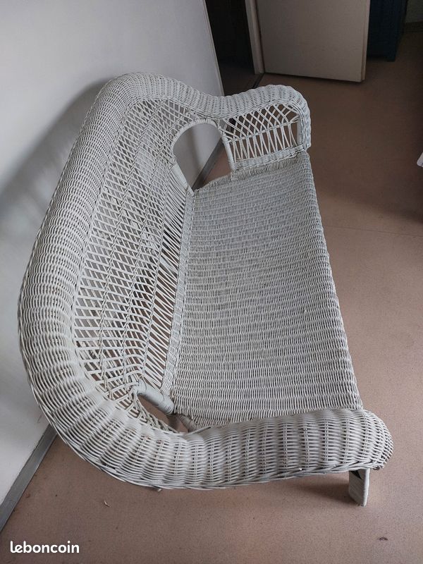 Banquette en rotin blanche L 1m40 (image 2)