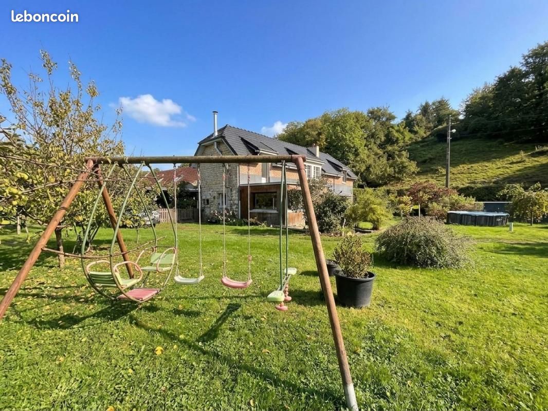 Maison 5 pièces 180 m² · à Bassoles-Aulers · 180 m² · 215 000 €