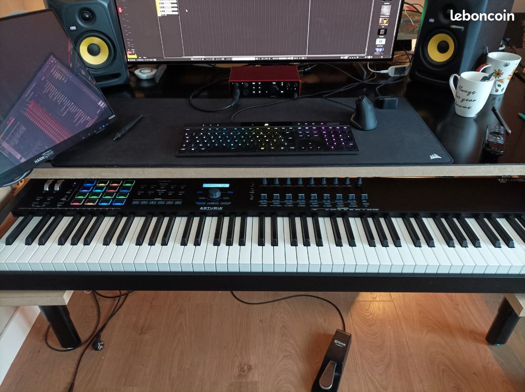 Arturia Keylab MK2 black - 88 touches - Toujours garanti (image 1)