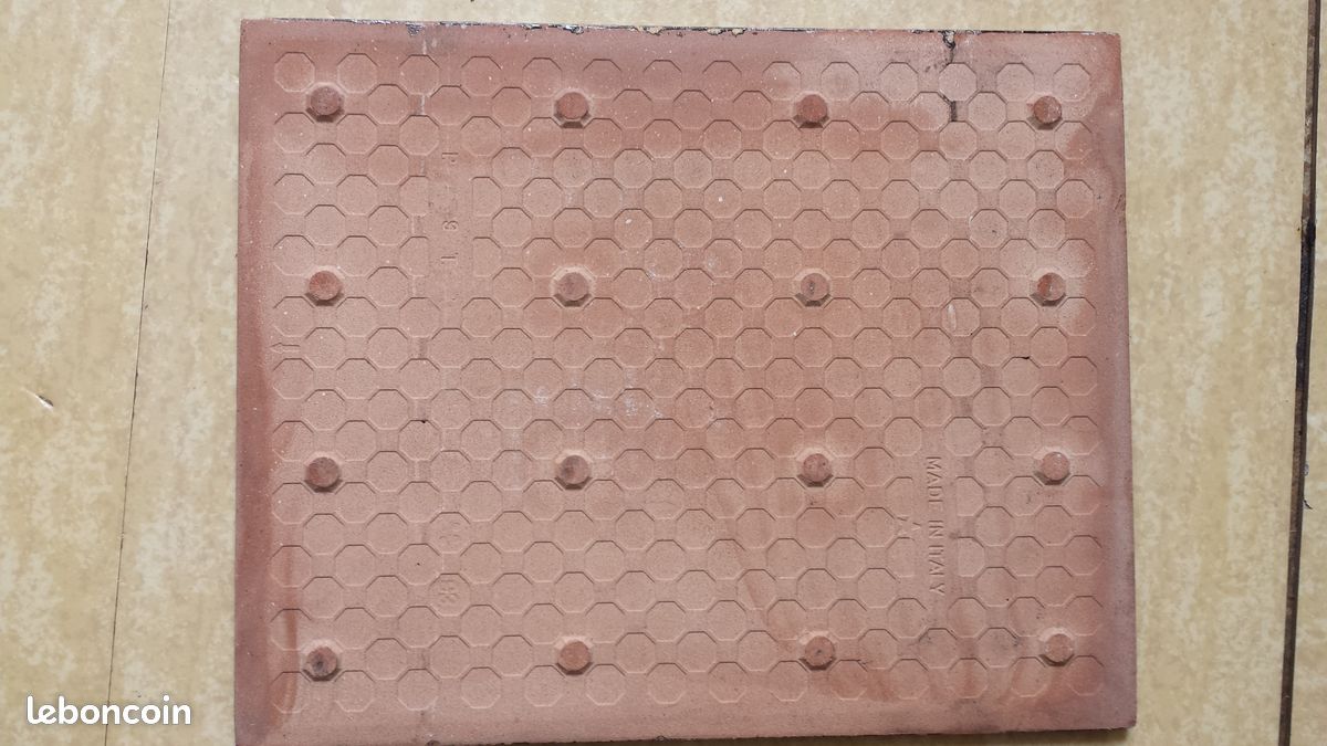7 carreaux noirs (20cm x 25cm) (image 5)