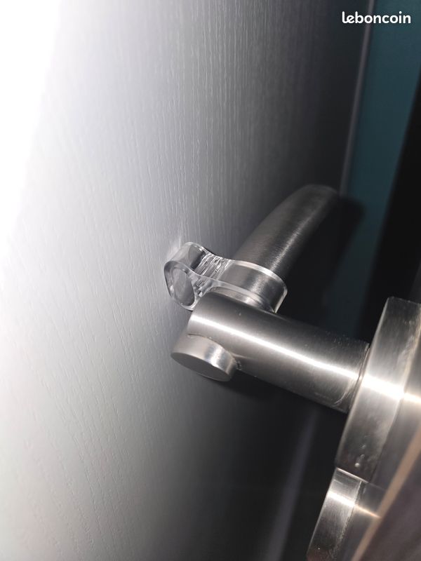Arrêt de porte pour poignée (image 3)