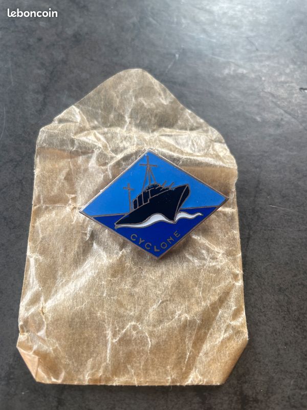Insigne Marine Nationale "le Cyclone" (image 3)