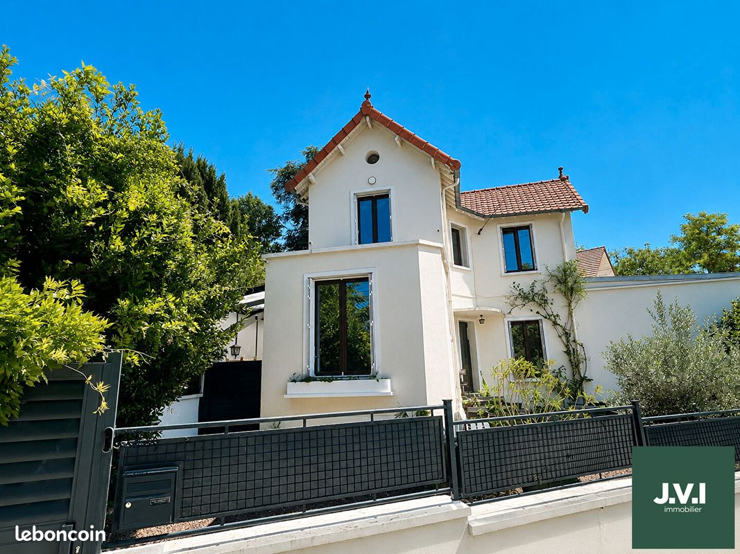 Maison 6 pièces 128 m² · à Montmorency · 128 m² · 499 000 €