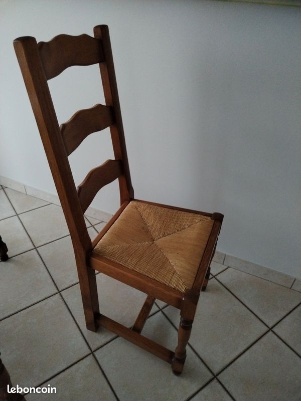 Chaise en bois massif (image 3)
